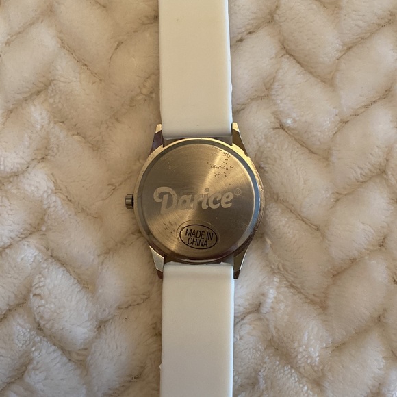 Watch - Picture 2 of 3